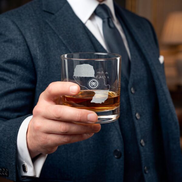 Vaso de Whisky Grabado de Paraguay — 10,5 oz (310 ml) | Regalo Personalizado